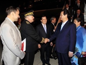 Le Premier Ministre Nguyen Tan Dung est arrivé en France - ảnh 1